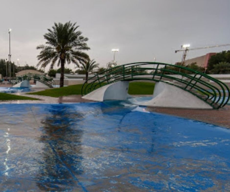Skating rink Dahl Al Hammam park